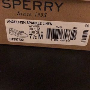 Sperry Shoes - Gold Top Slider Sherry’s Sperry Shoes - Gold Top Slider Sherry’s
